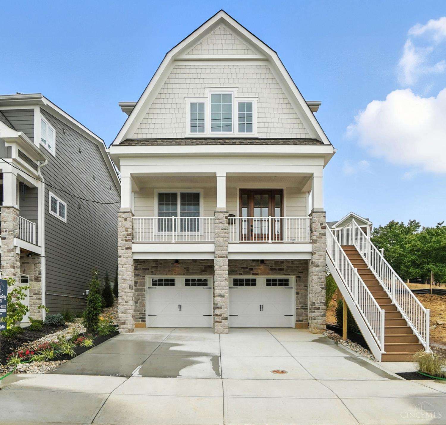 7834 Laurel Avenue, Madeira, OH